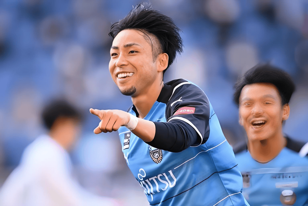 川崎前锋J联赛战胜浦和红钻，家长昭博进球的简单介绍